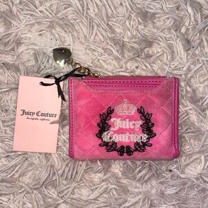 juicy couture pink wallet